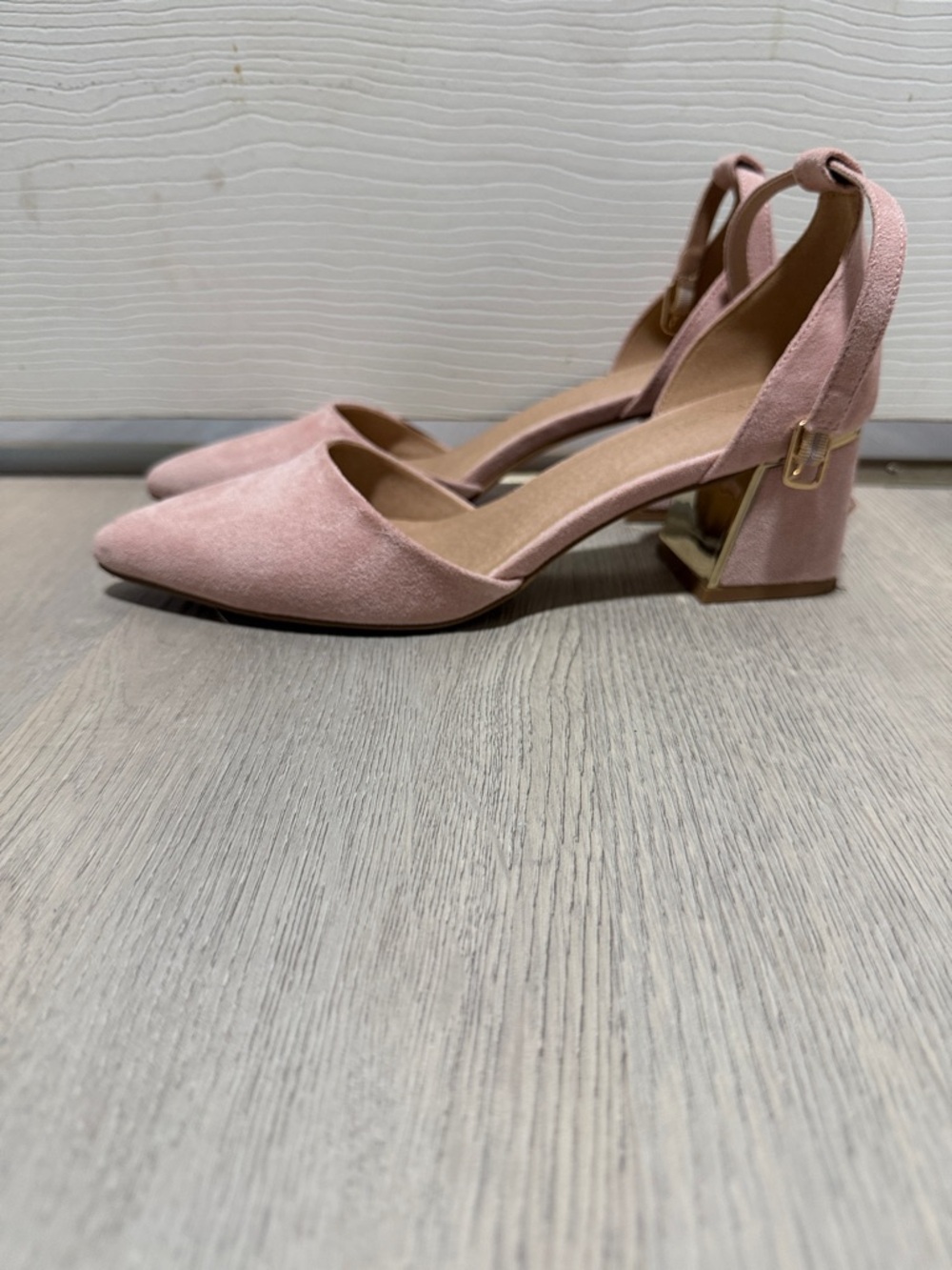 Pointed-Toe Pink Suede Block Heel Ankle-Strap Pump